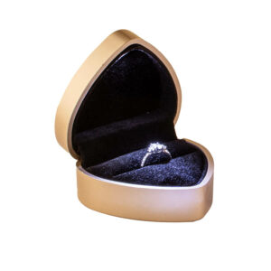 13400 embalaža za prstan s lučko (62 x 65 x 50 mm)