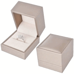 531N embalaža za prstan (60 x 65 x 50 mm)